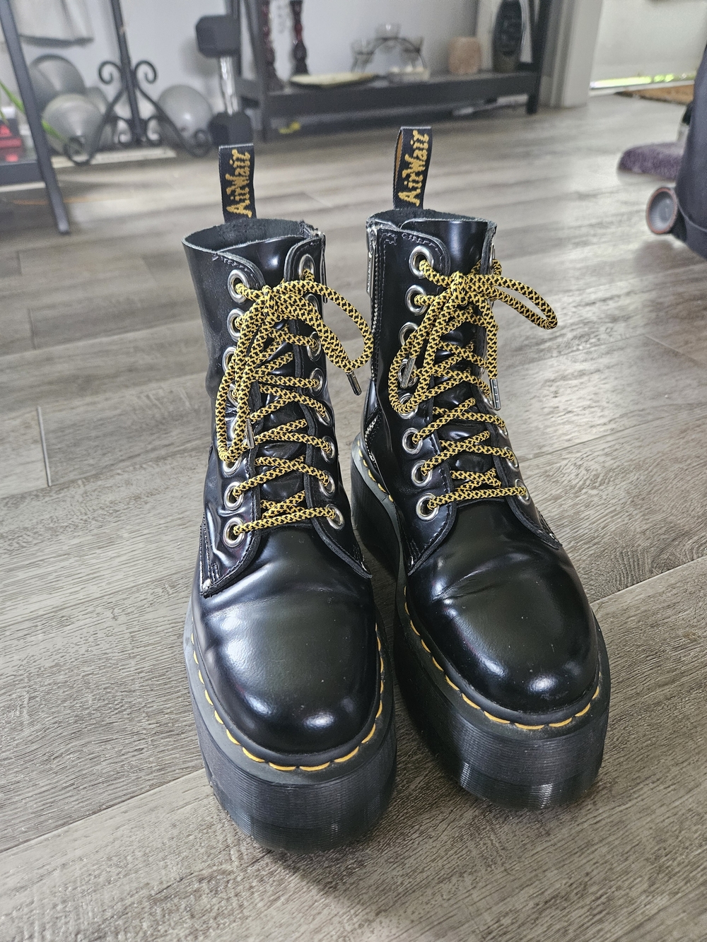 Dr. Martens Jadon Max Boots